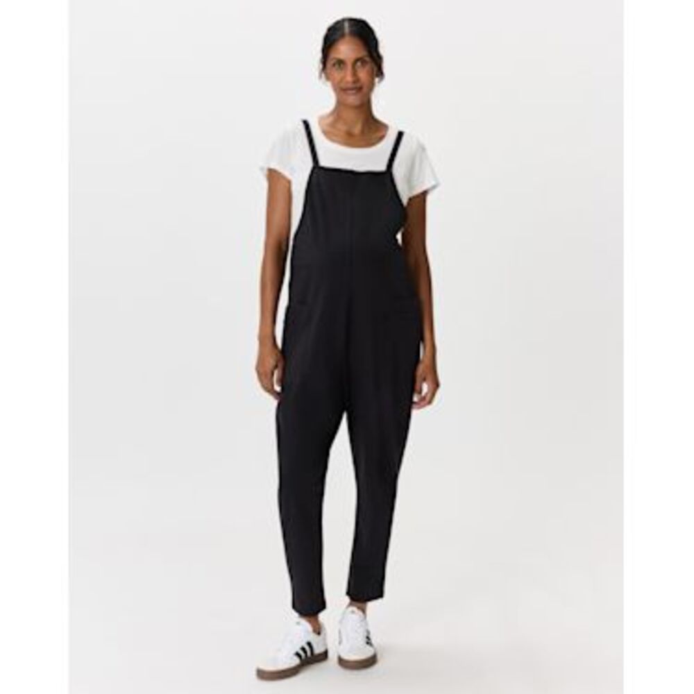 Quince Black Relaxed-Strap Jumpsuit